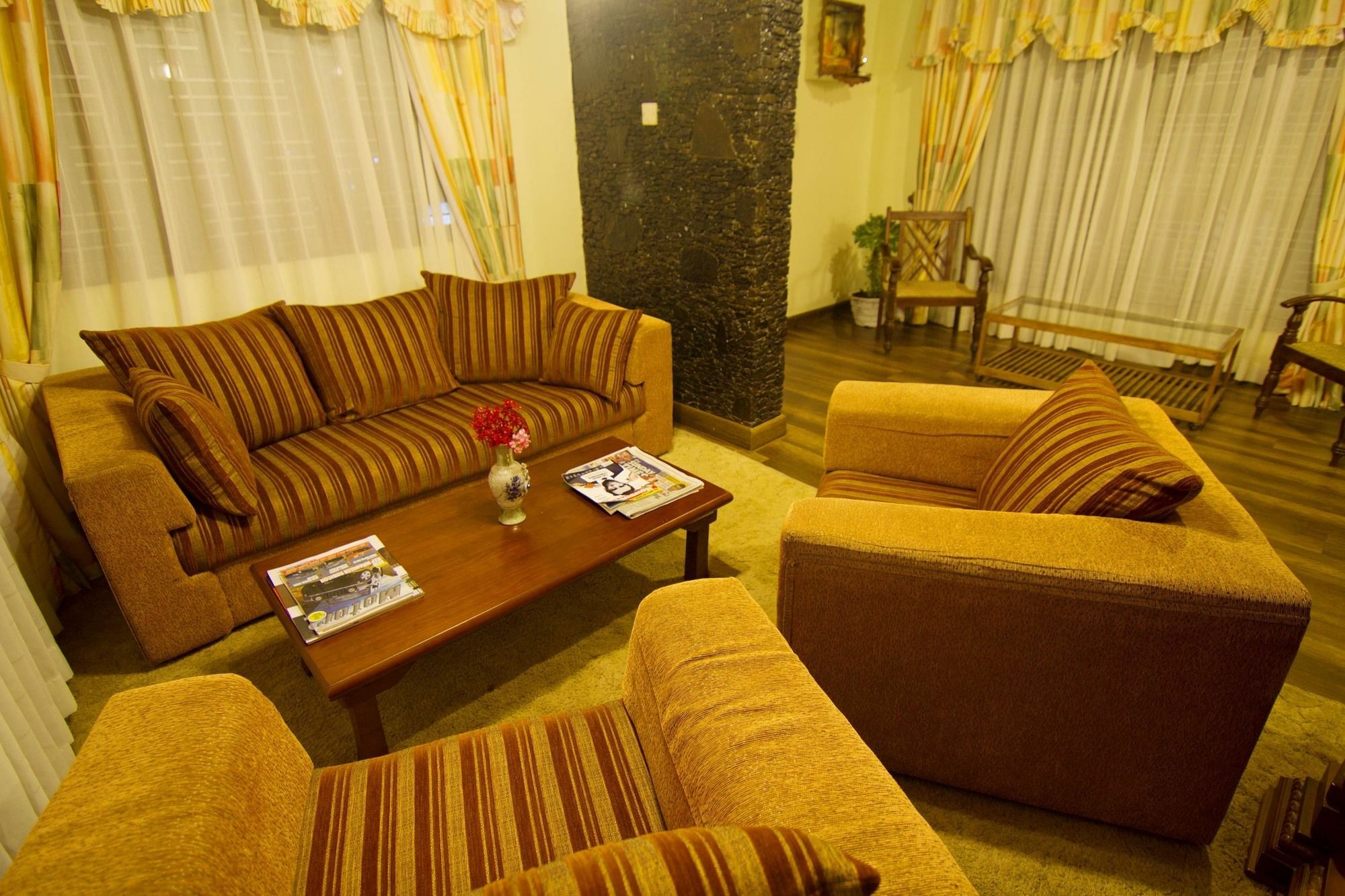 Serene Bungalow Nuwara Eliya Esterno foto