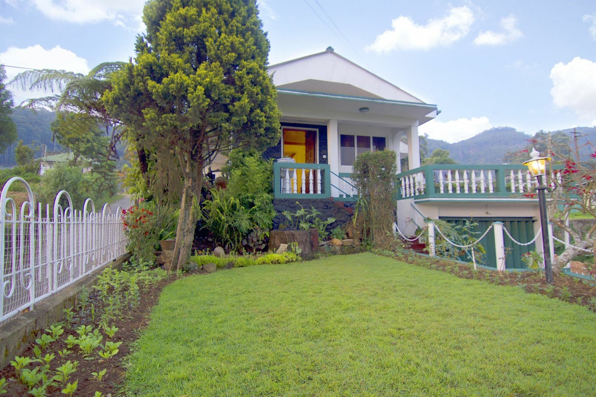 Serene Bungalow Nuwara Eliya Esterno foto
